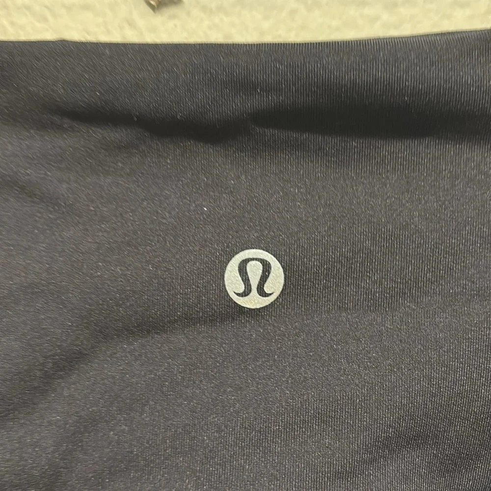 Lululemon Black High-Waisted Leggings - Picture 2 of 6